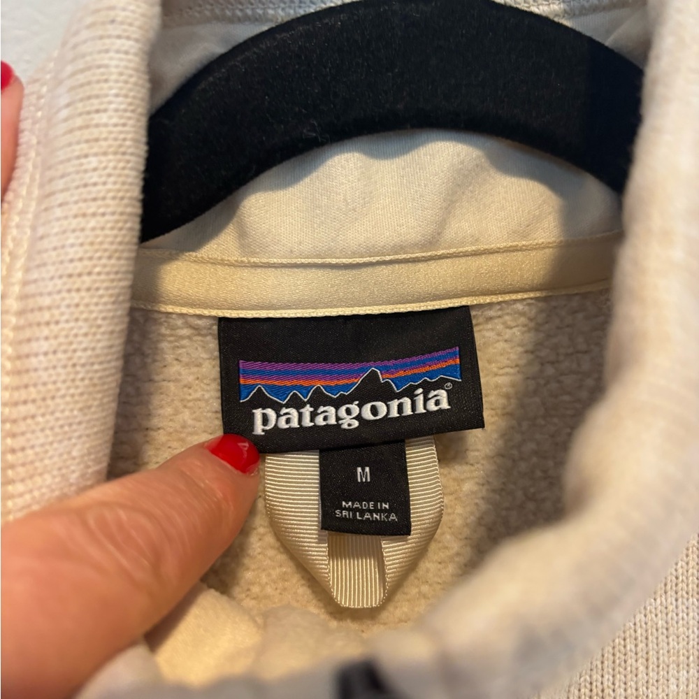 EUC Patagonia Cream Quarter-Zip Better Sweater Fleece Pullover - Picture 3 of 6